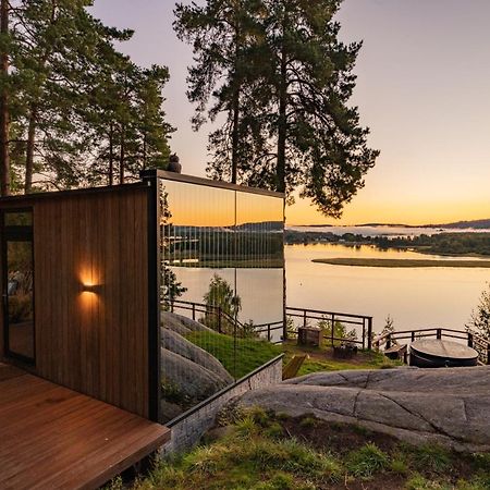 The Wonderinn Mirrored Glass Cabin - Wonderinn Delta Hektner المظهر الخارجي الصورة