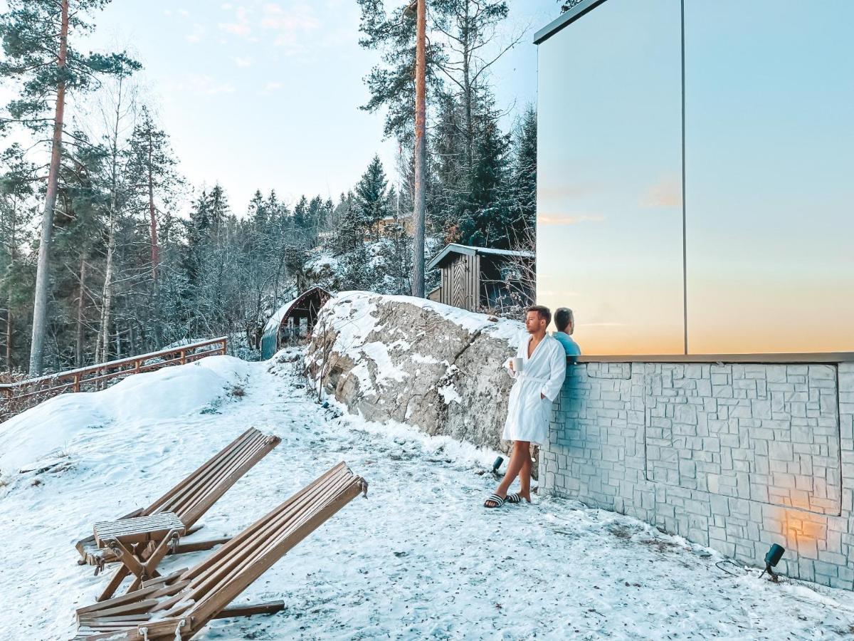 The Wonderinn Mirrored Glass Cabin - Wonderinn Delta Hektner المظهر الخارجي الصورة